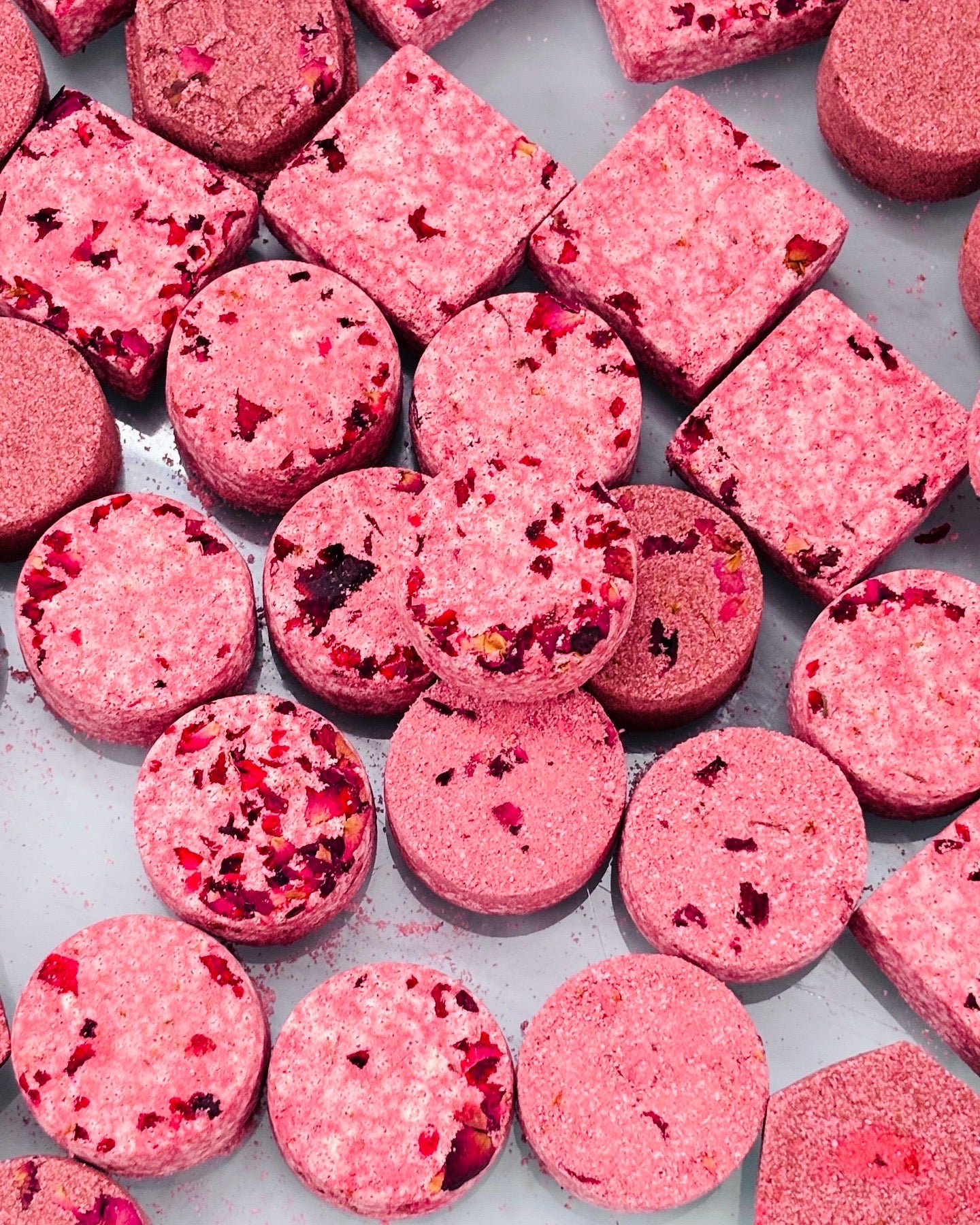 Honey Kiss Bath Bomb